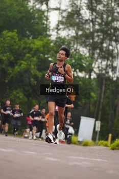Runner Photo 3236566
