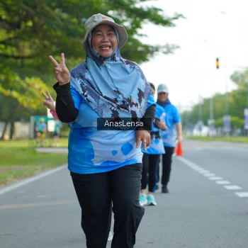 Runner Photo 3236568
