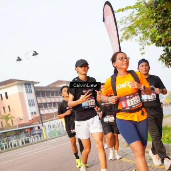 Runner Photo 3236634