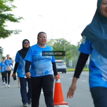 Runner Photo 3237096