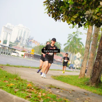 Runner Photo 3237272