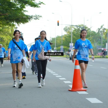 Runner Photo 3237317