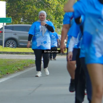 Runner Photo 3237344