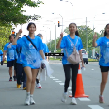 Runner Photo 3237358