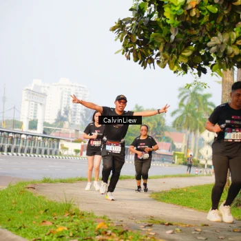 Runner Photo 3237432