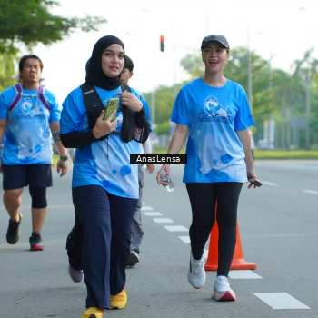 Runner Photo 3237476