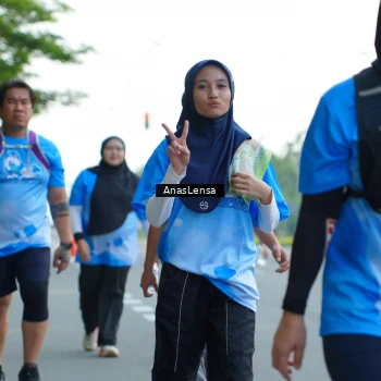 Runner Photo 3237557