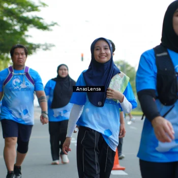 Runner Photo 3237563