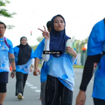 Runner Photo 3237564