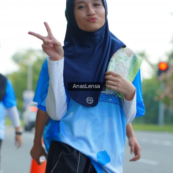 Runner Photo 3237580
