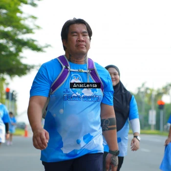Runner Photo 3237658