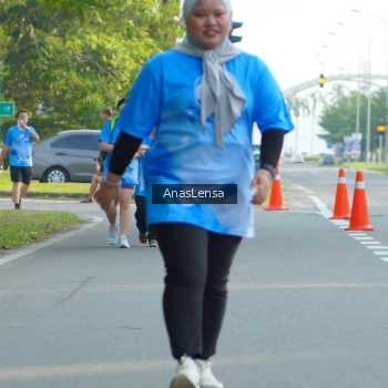 Runner Photo 3237659