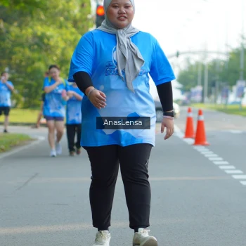 Runner Photo 3237668