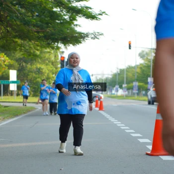 Runner Photo 3237673