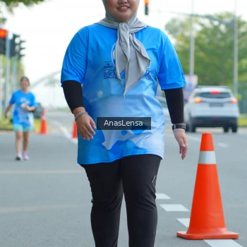 Runner Photo 3237772