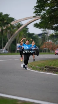 Runner Photo 3237801