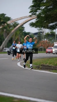 Runner Photo 3237827