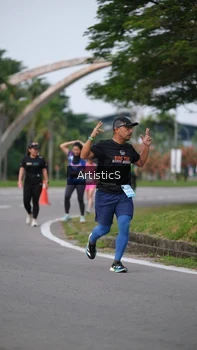 Runner Photo 3238098