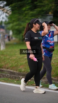 Runner Photo 3238173