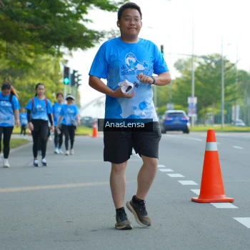 Runner Photo 3238179