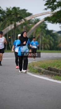 Runner Photo 3238208