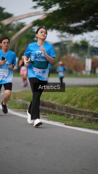 Runner Photo 3238214