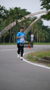 Runner Photo 3238413