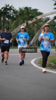 Runner Photo 3238837