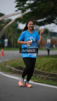 Runner Photo 3239124