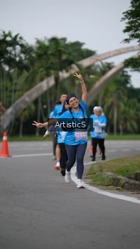 Runner Photo 3239180