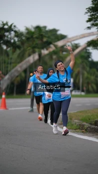 Runner Photo 3239236