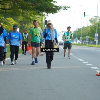 Runner Photo 3239370