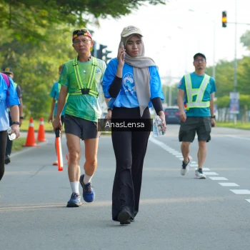 Runner Photo 3239421