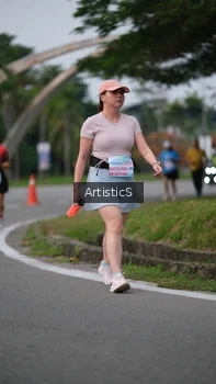 Runner Photo 3239422