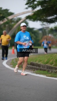 Runner Photo 3239466