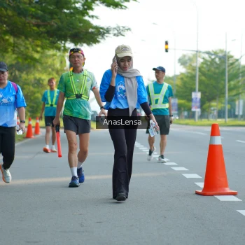 Runner Photo 3239484