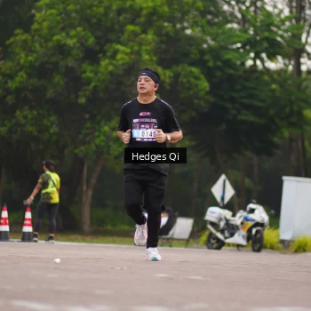 Runner Photo 3239956