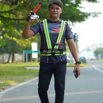 Runner Photo 3240003