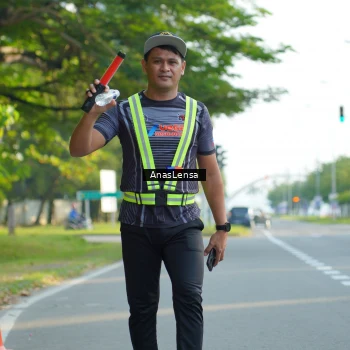 Runner Photo 3240033
