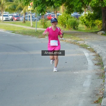 Runner Photo 3240125