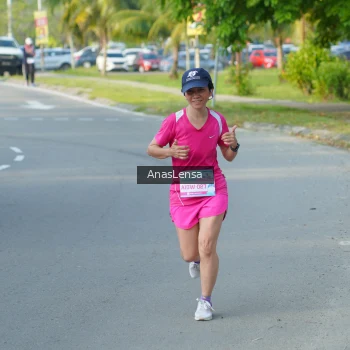 Runner Photo 3240197
