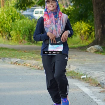 Runner Photo 3240274