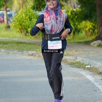 Runner Photo 3240280