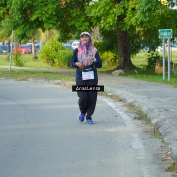 Runner Photo 3240293