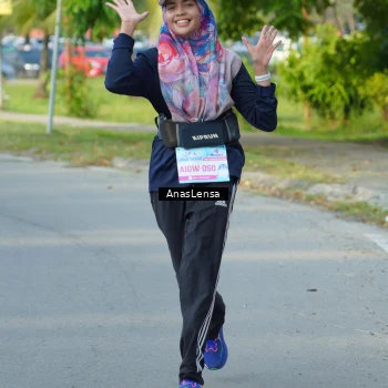 Runner Photo 3240347