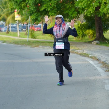 Runner Photo 3240362