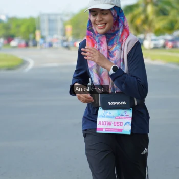 Runner Photo 3240482