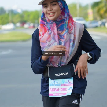 Runner Photo 3240506