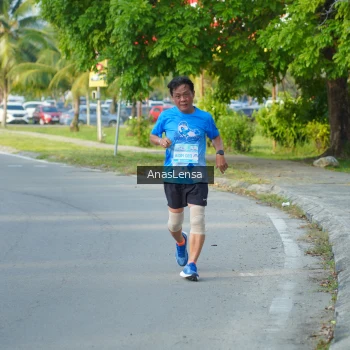 Runner Photo 3240512