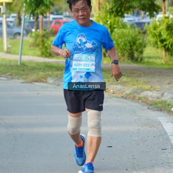 Runner Photo 3240518